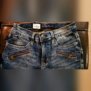 Rock and Republic jeans